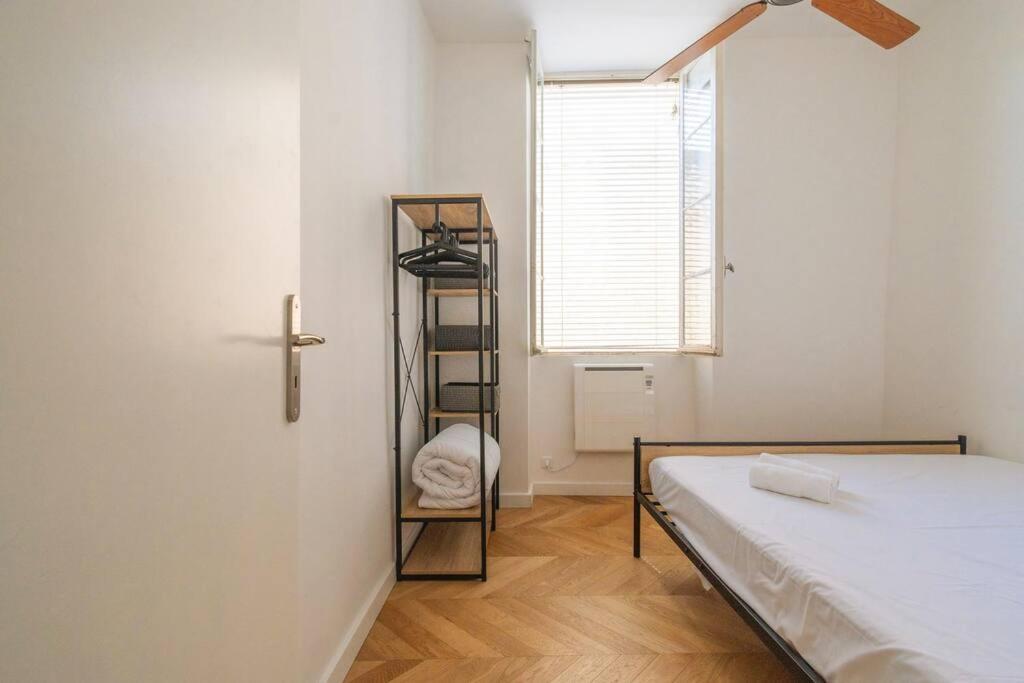 Harmonie Appartement Nîmes Buitenkant foto