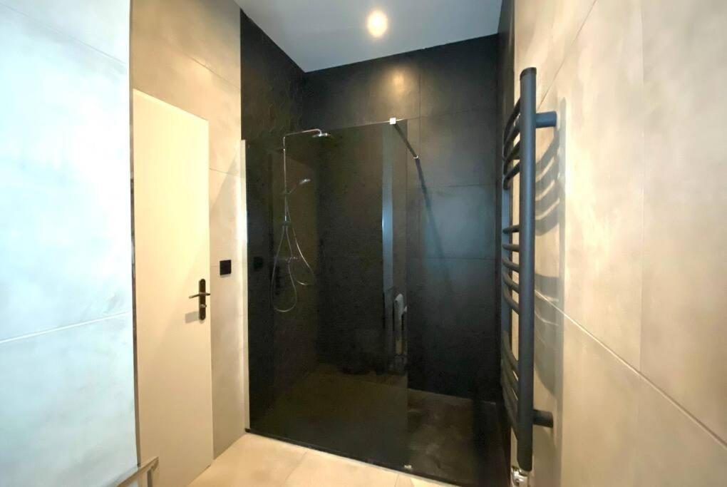 Harmonie Appartement Nîmes Buitenkant foto
